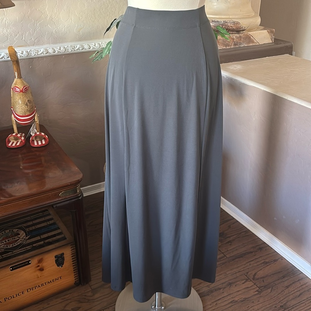 Every Day by Susan Graver Regular Liquid Knit Maxi Skirt ~ Thunder Grey - Picture 3 of 7